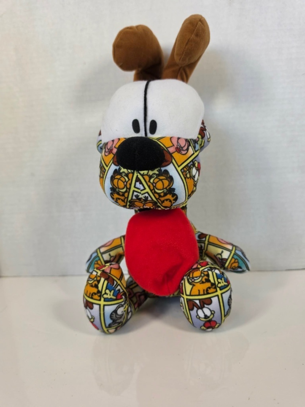 Odie Plush Toy from Garfield 12 inch tall Special Edition Sticker